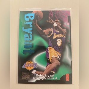1987-98 Kobe Bryant Skybox Z Force #88